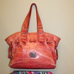 Large Dooney & Bourke Handbag Gator syle Coral